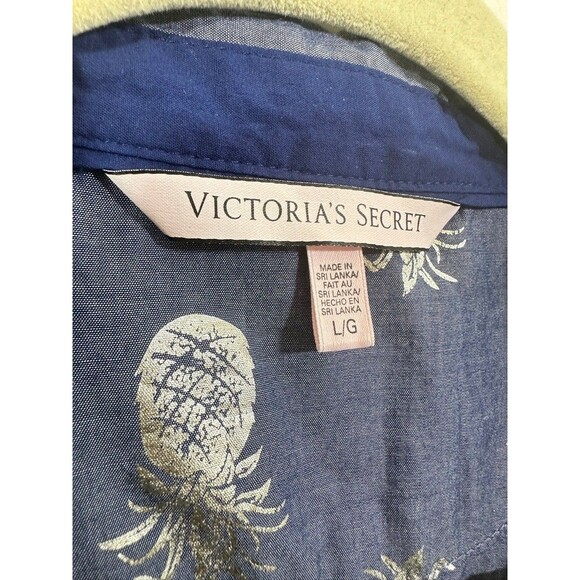 Victoria's Secret Women Large Blue Pineapple Print Button Up Lounge Pajama Shirt - Picture 3 of 13
